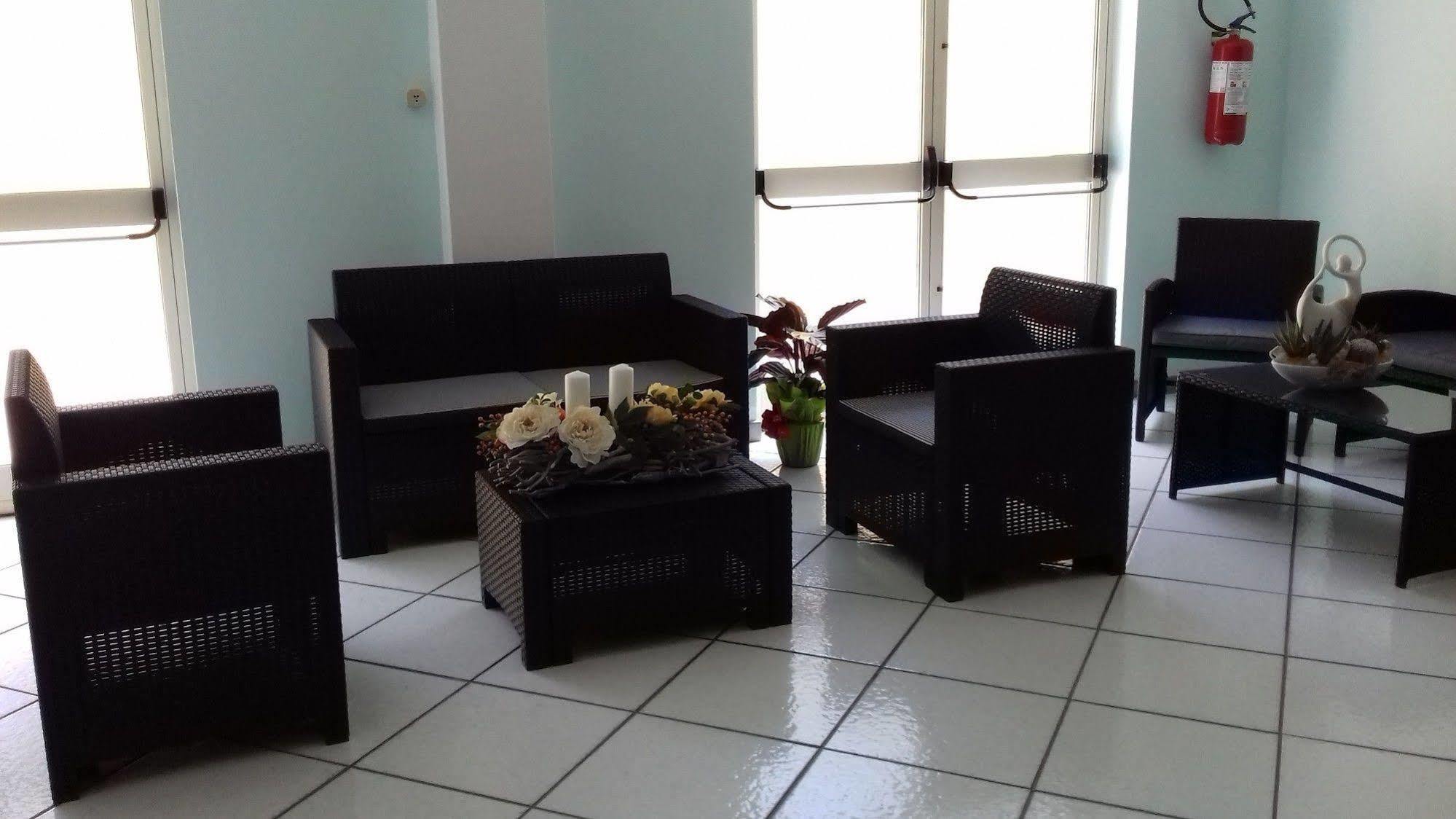 Hotel Dori D'Oro Orosei Bagian luar foto