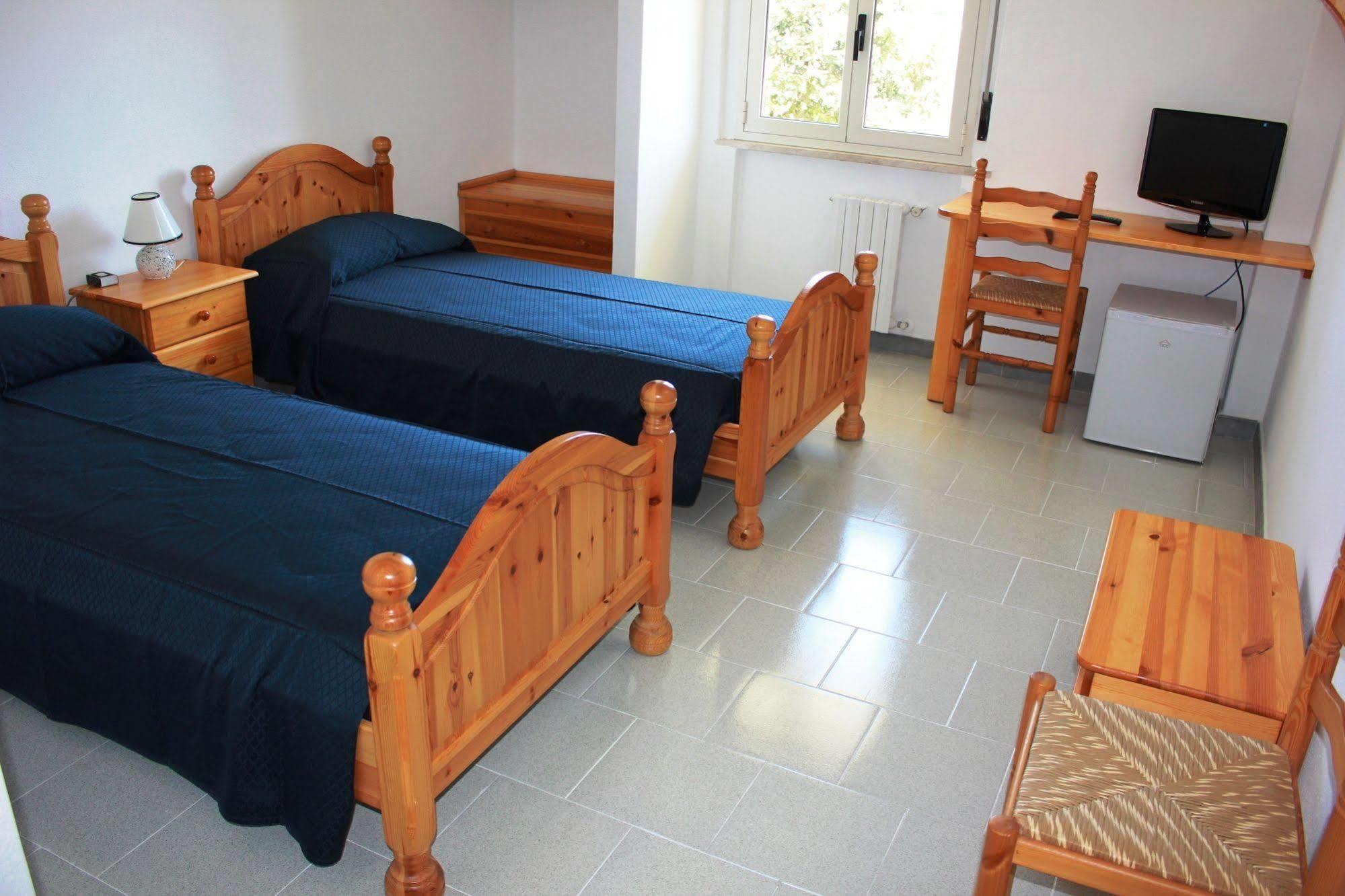Hotel Dori D'Oro Orosei Bagian luar foto